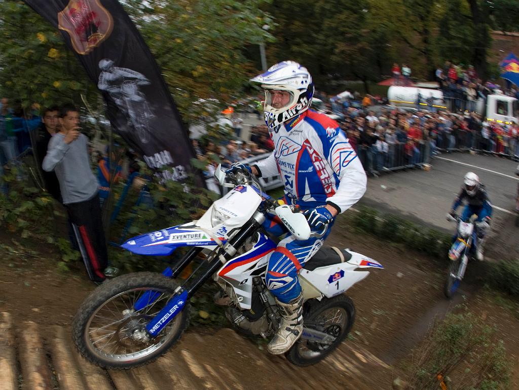 image010.jpg - SIBIU, ROMANIA. SEPTEMBER 13-17 2008, Gerhard Foster of Germany during Red bull Romaniacs enduro race in Sibiu, Romania. (Photo by Samo Vidic/ Red Bull Photofiles)